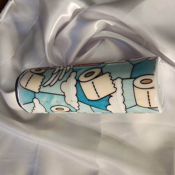 Holy shit 20oz Tumbler - Picture 4 of 4